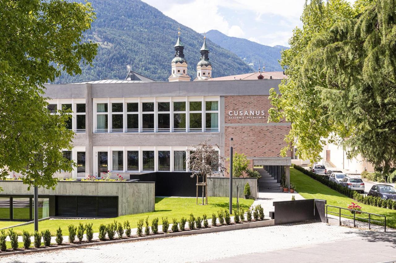 Cusanus Akademie - Accademia Cusanus 布列瑟农 外观 照片